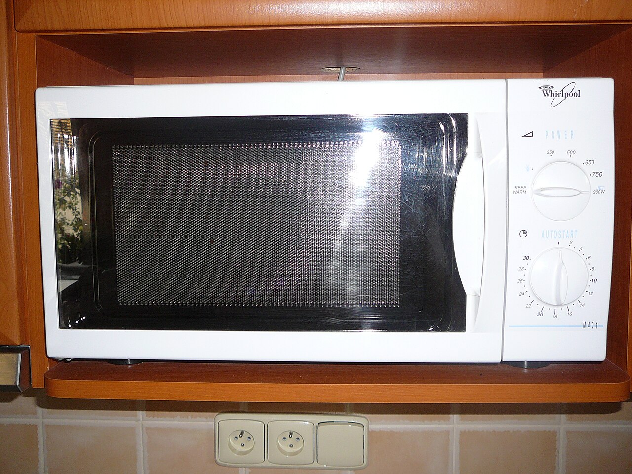 Built-in microwave