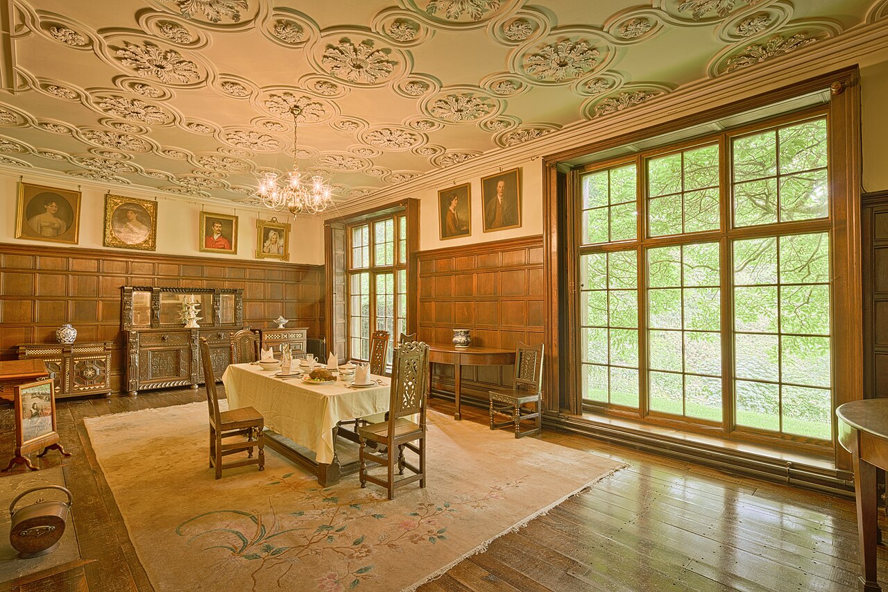 Timber dining room